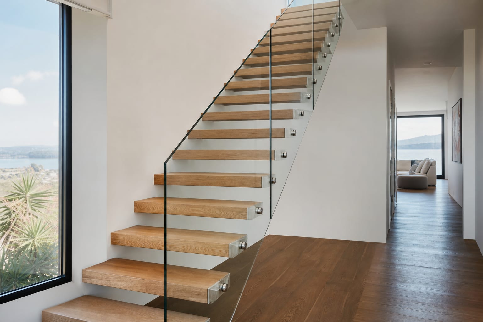 Interior staircase glass balustrade