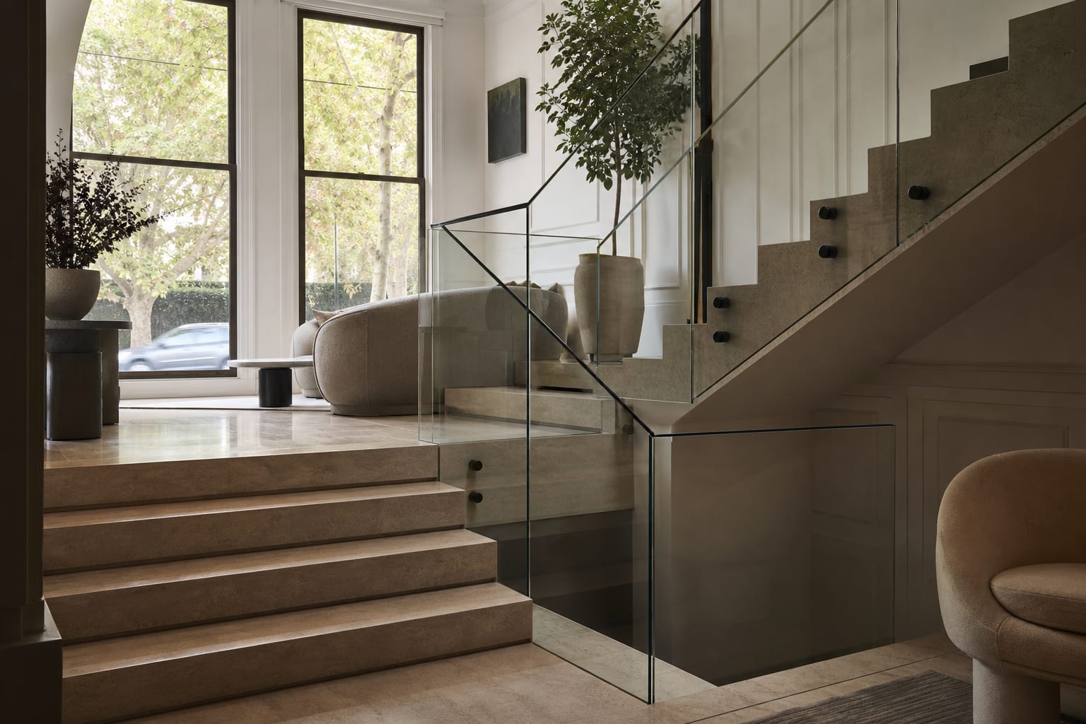 Glazier and glass pool fencing in Toorak