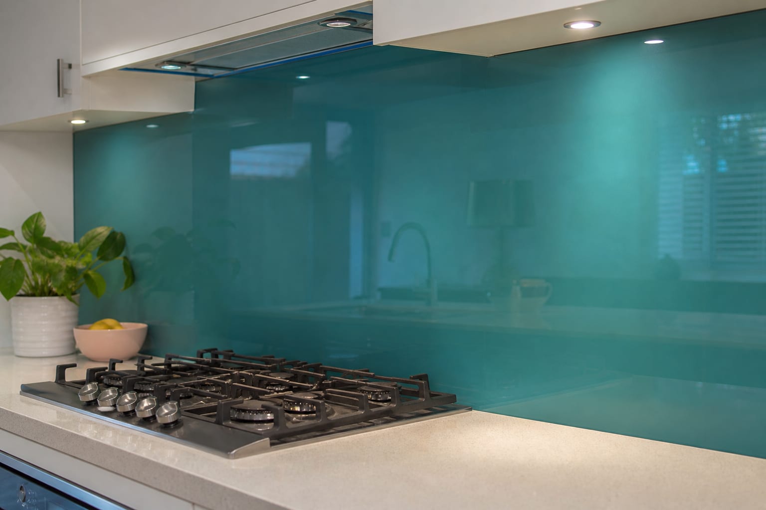 LED-lit glass splashback